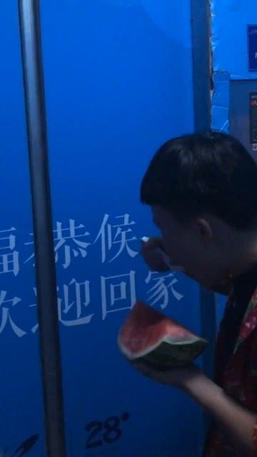 当吃瓜群众遇到高手,一场意想不到的智慧较量