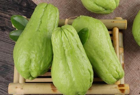 佛手瓜炒啥吃,搭配多样食材，美味尽享